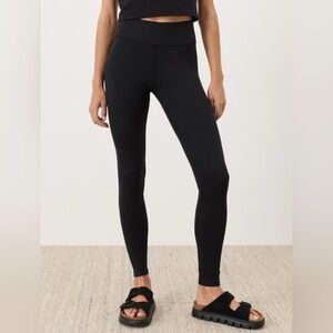 Pact Women's Organic On The Go-To Black Leggings